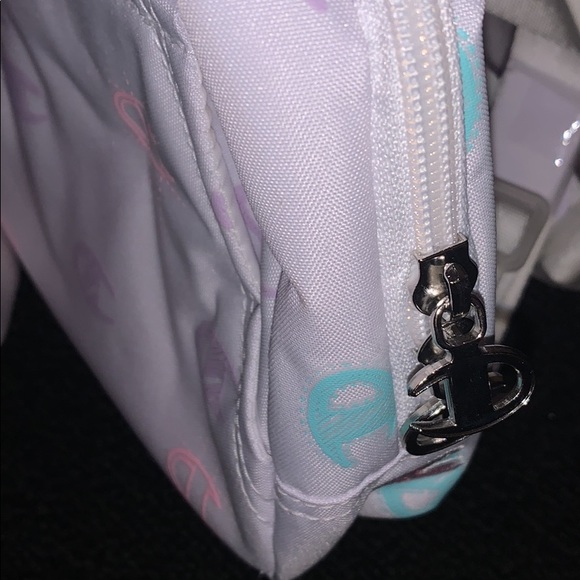‼️SOLD‼️ 🎒Mini Champion back pack 🎒 - Picture 2 of 5